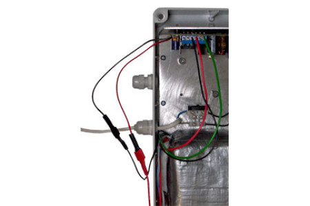 Термостат АКБ-12/7Ач Обеспечивает работу АКБ до -40°С. Ток потребления 1 А Термостат АКБ-12/7Ач Обеспечивает работу АКБ до -40°С. Ток потребления 1 А