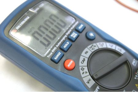 АММ-1028 Мультиметр цифровой АММ-1028 Мультиметр цифровой